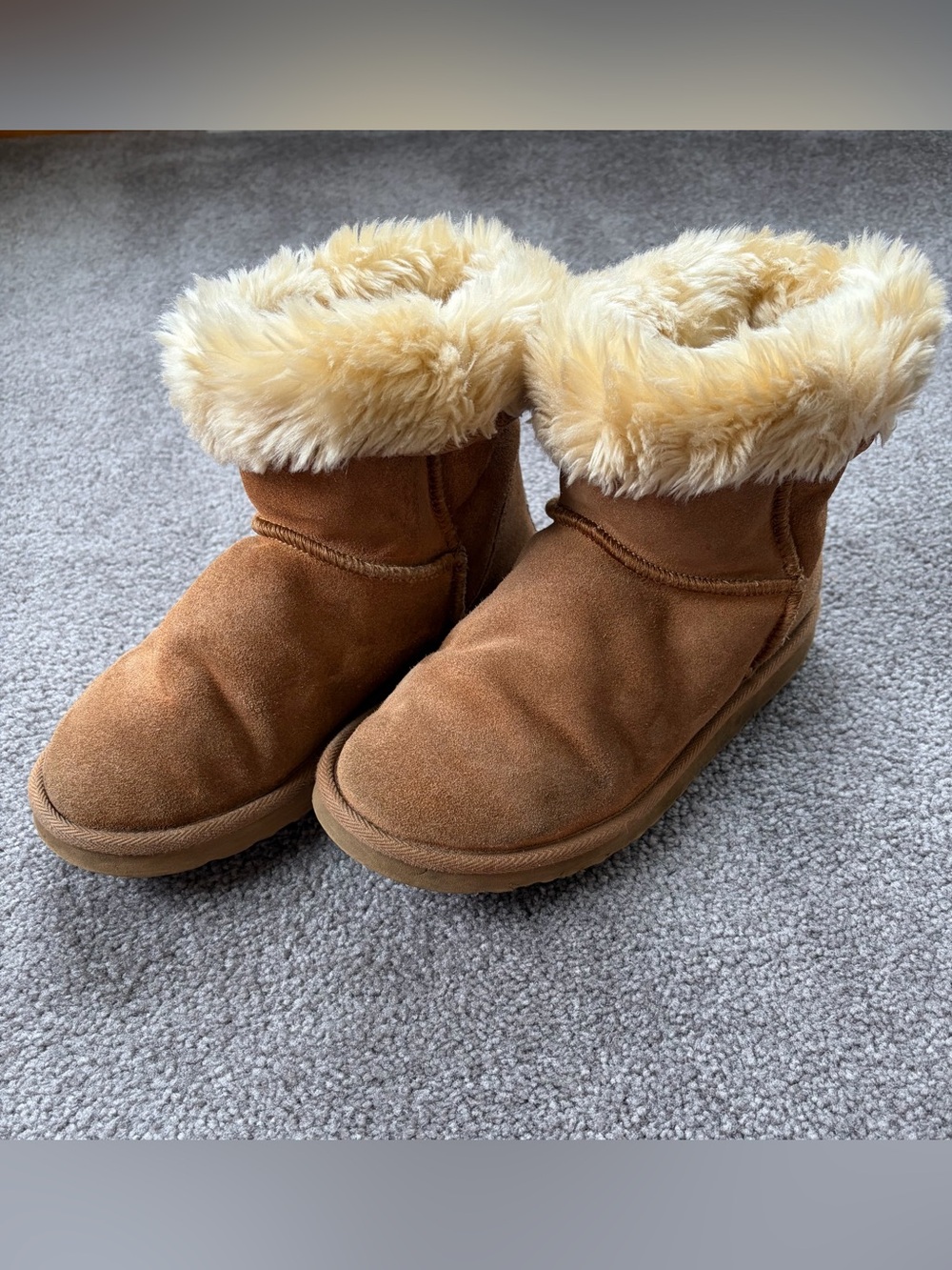 UGG Milla Chestnut Suede Fur Cuff Ankle Boots Women's Size 8